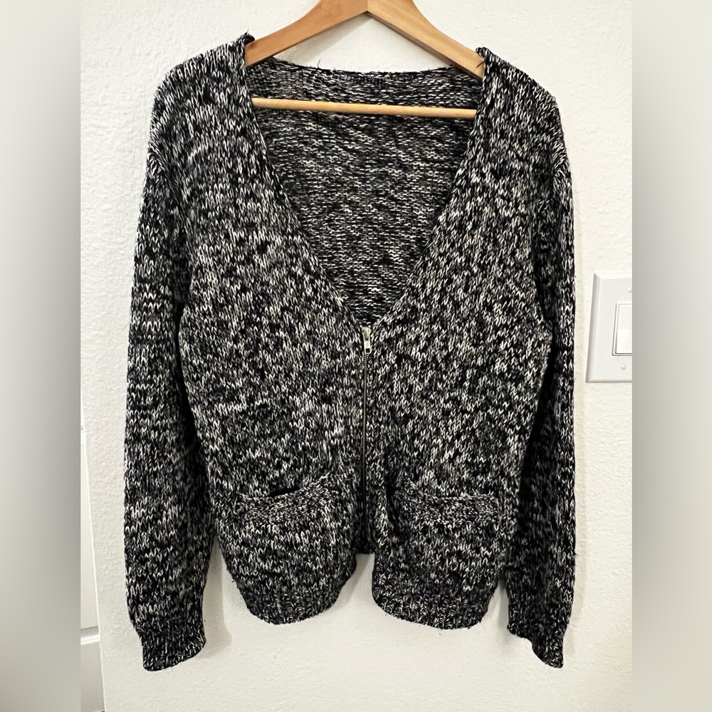 Zip Front Knit Cardigan, Black and White Merle